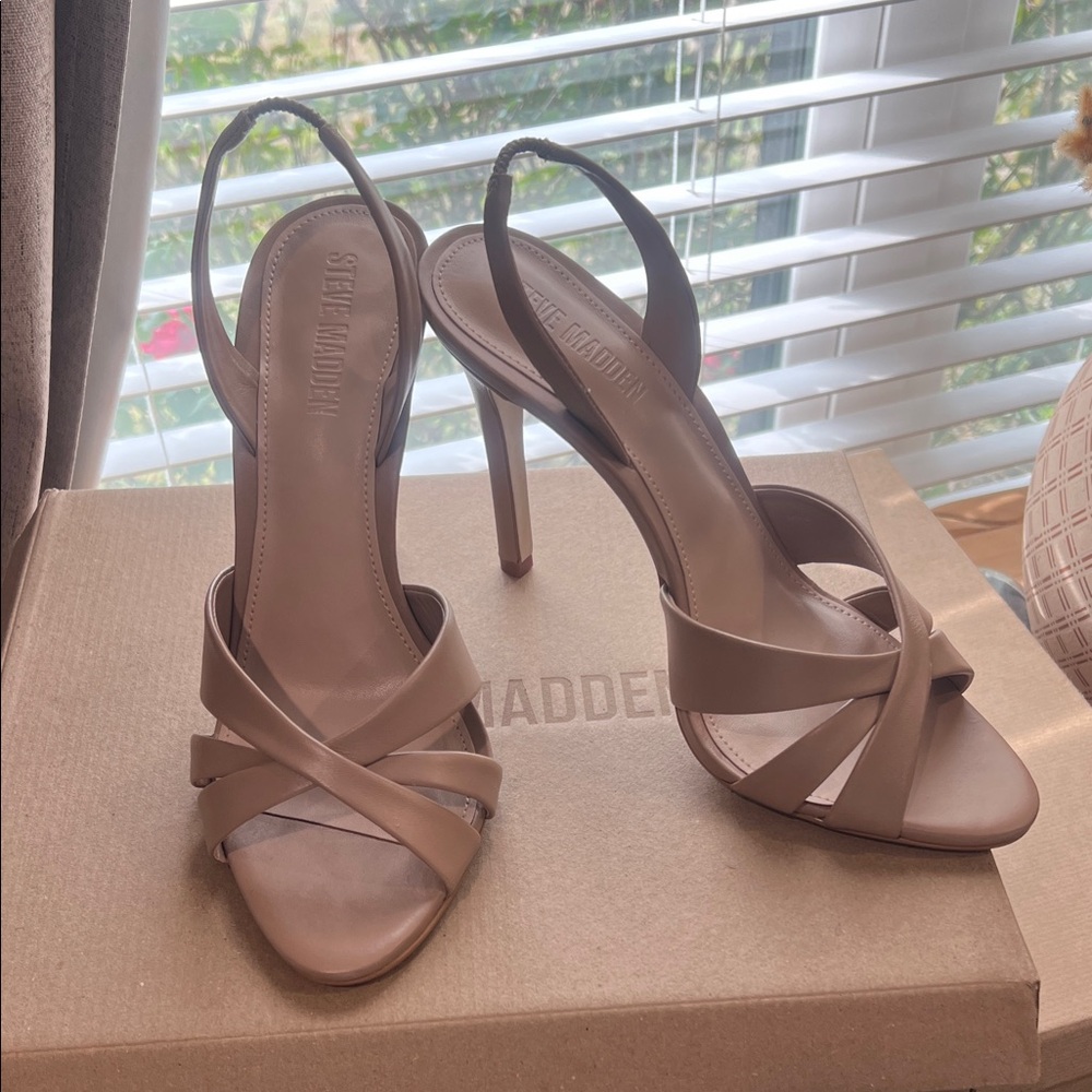 Steve Madden Women's Brown Strappy Heels